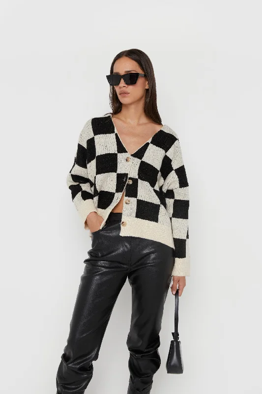 Classic Series CHECKERED BUTTON FRONT CARDIGAN