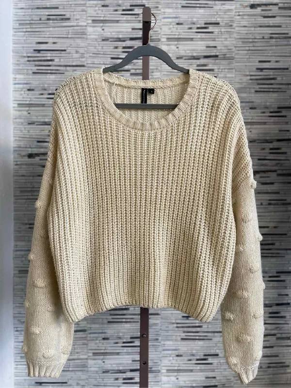 Moon & Madison Size L Cream Crochet Sweater
