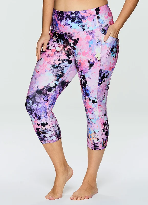 Fashionable and versatile Plus Hydrangea Super Soft Capri