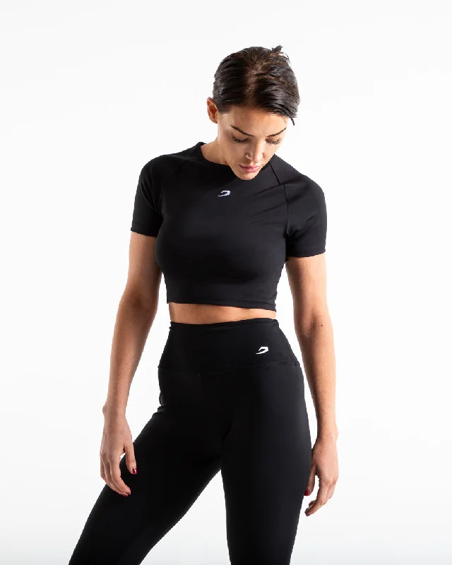 Effortless Dressing Training Short Sleeve Crop Top - Black