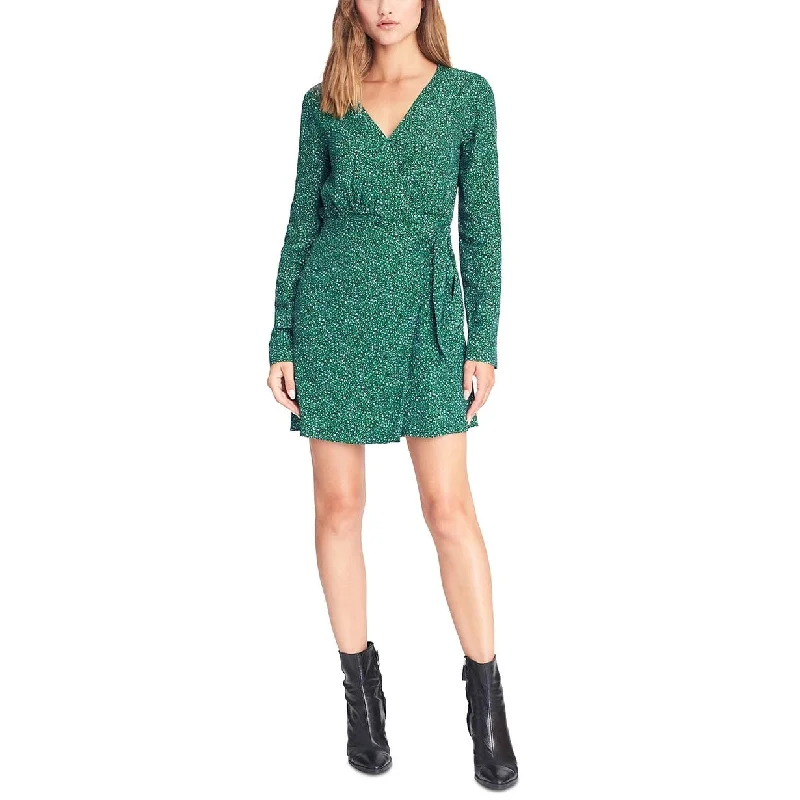 Elegant Comfort Sanctuary Women's Stay The Night Printed Wrap Dress Green Size 6