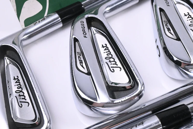 Knitted Design Titleist 714 AP2 Irons / 3-PW+GW / Regular Flex Project X Precision Shafts