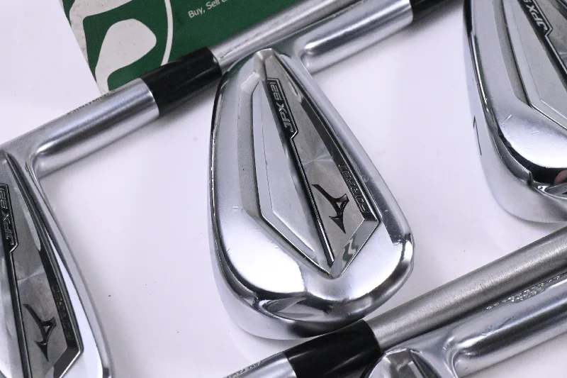 Layered Comfort Mizuno JPX 921 Forged Irons / 5-PW / X-Flex KBS Tour C-Taper Lite 115 Shafts