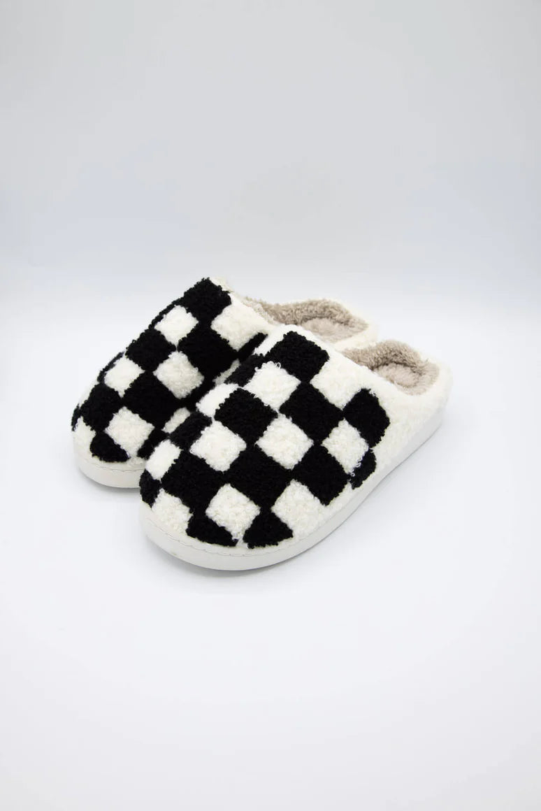 Youthful Cozi Slipper | Black Checker