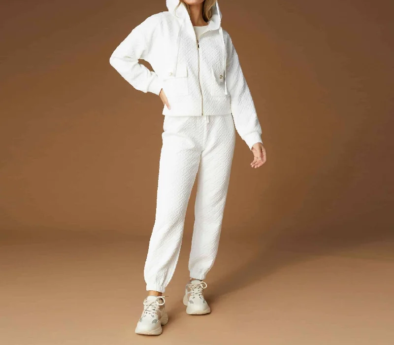 Warm and substantial Phoenix Quilted Jogger Set In Winter White