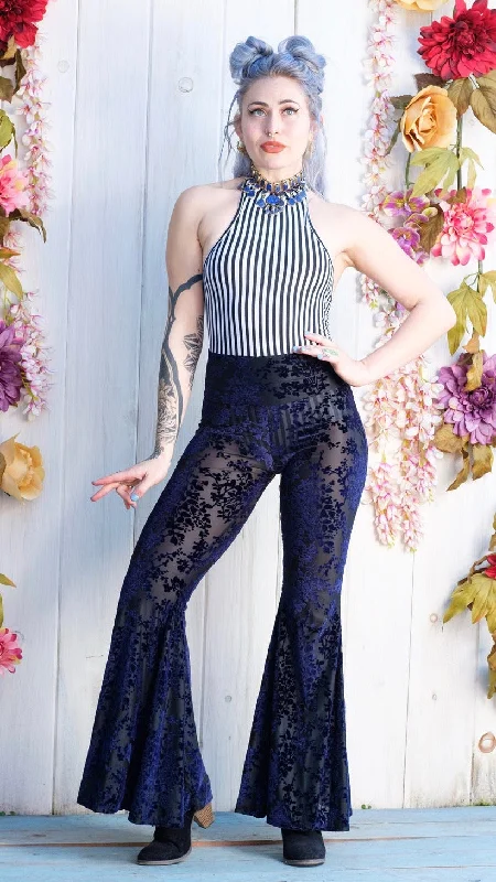 Classic Retro Navy Blossom Super Bells