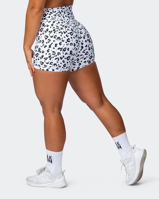 High-end Wear Signature Scrunch Midway Shorts - Snow Leopard
