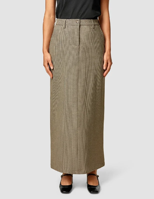 Round neck design Essential Maxi Skirt Latte