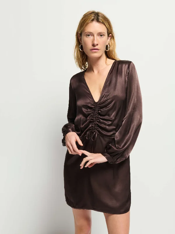 Trendy Traveler Cora Dress - Coffee