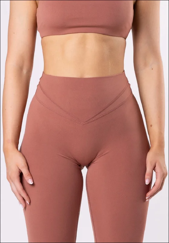 Chic Lounge Reluna Icon Sculptseam® Plus Legging Amber