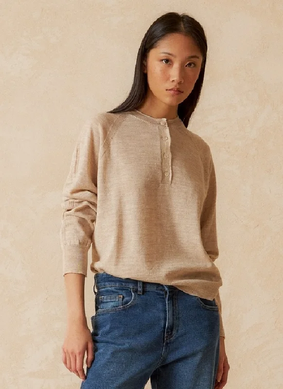 Breezy Style Indi & Cold Lightweight Merino Henley Sweater