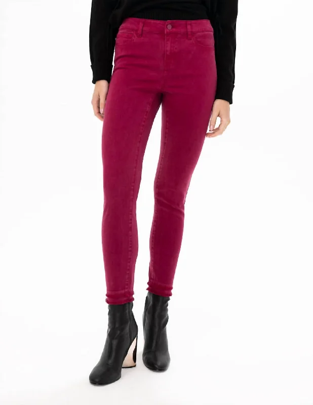 Fresh And Fashionable Luxe Slim Woven Pants In Beet Red