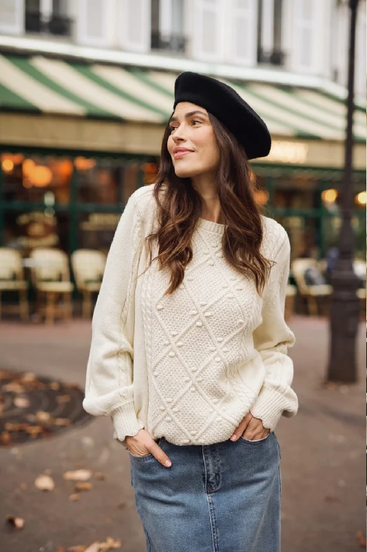 Breathable Design Cream Muka Knit Pullover