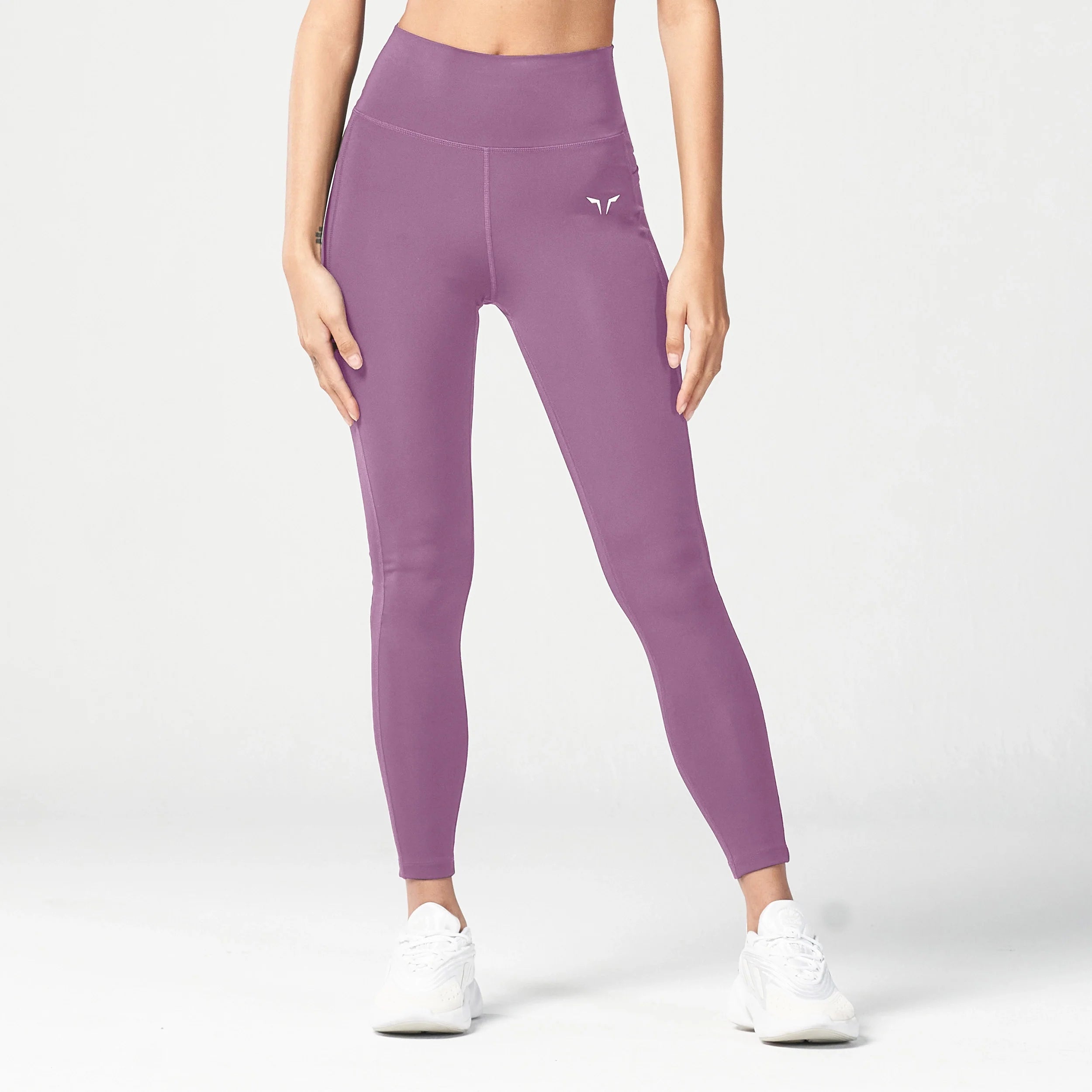 Sporty Elegance Essential Cropped Leggings 24" - Berry Conserve
