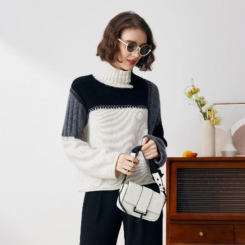 Relaxed Fit 100% Cashmere Color Block Turtleneck Knit Sweater