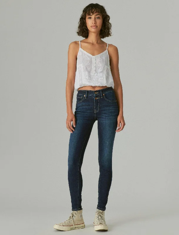 All-Day Comfort Lucky Brand Women's Mid Rise Ava Super Skinny