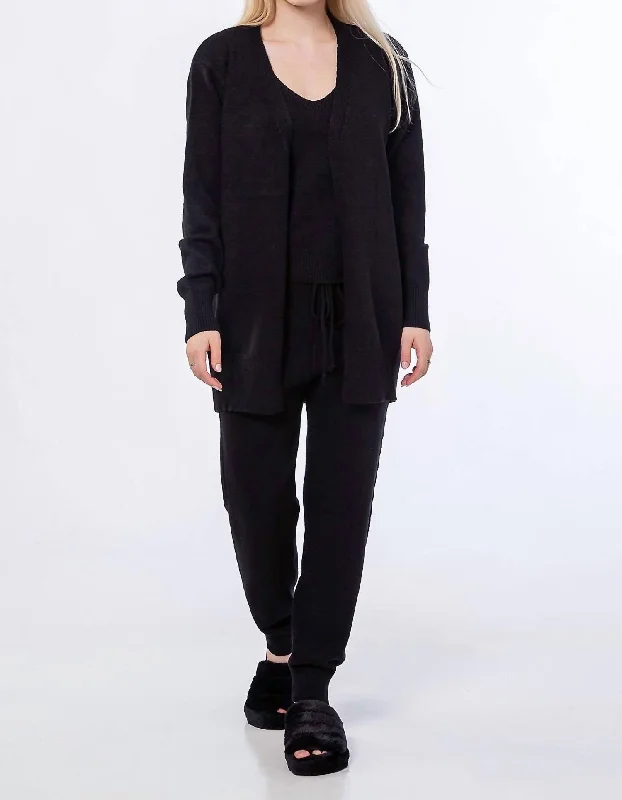 Loose Fit Monroe Jogger In Black