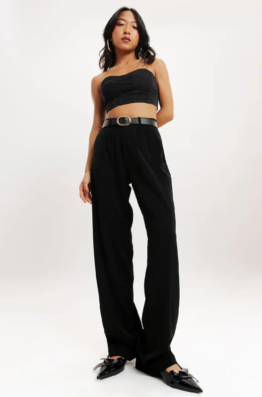 Comfy Chic Black Pleated Straight Fit Korean Pant