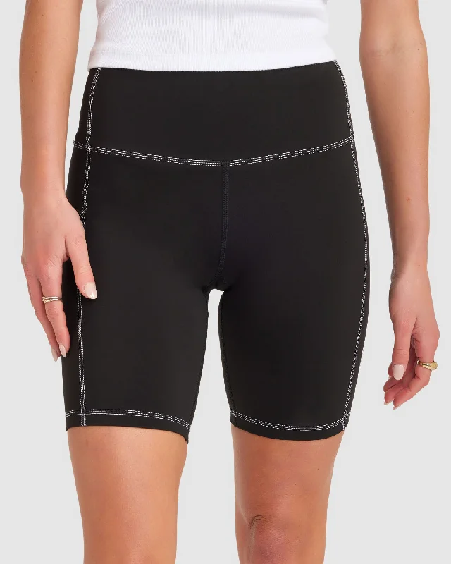 Exquisite workmanship Women's Chiara Short