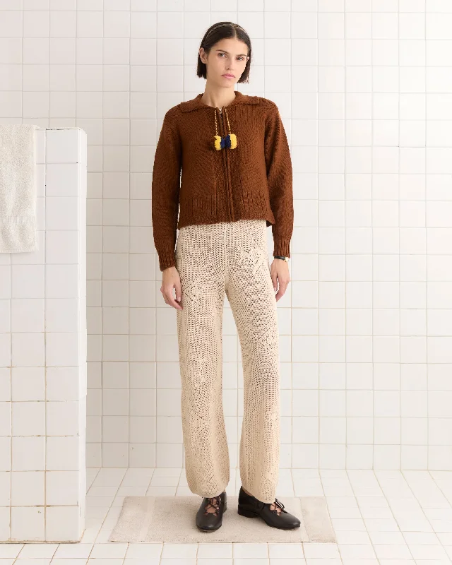 Fashionable Inner Wear Angel Fish Joggers - Cream