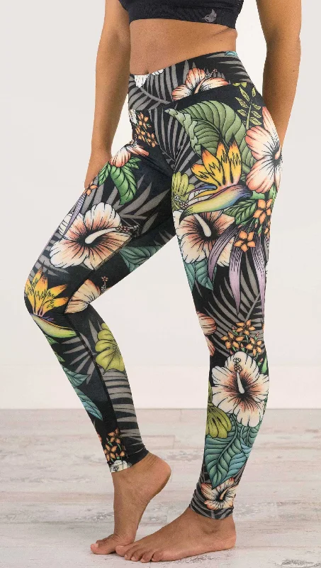Noble And Elegant Floral Night - Full Length Triathlon Leggings