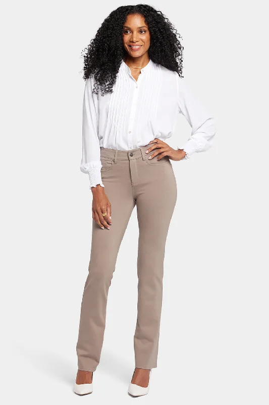High Street Design Marilyn Straight Pants - Saddlewood