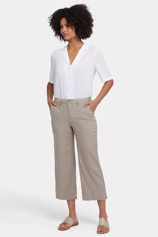 Everyday Comfort Wide Leg Cargo Capri Pants - Saddlewood