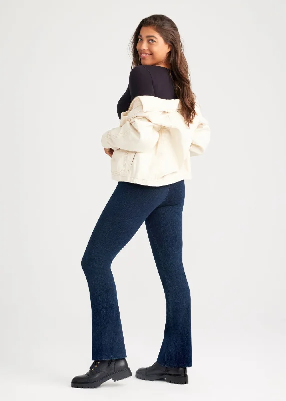 Simple Comfort Denim Bootcut Shaping Legging